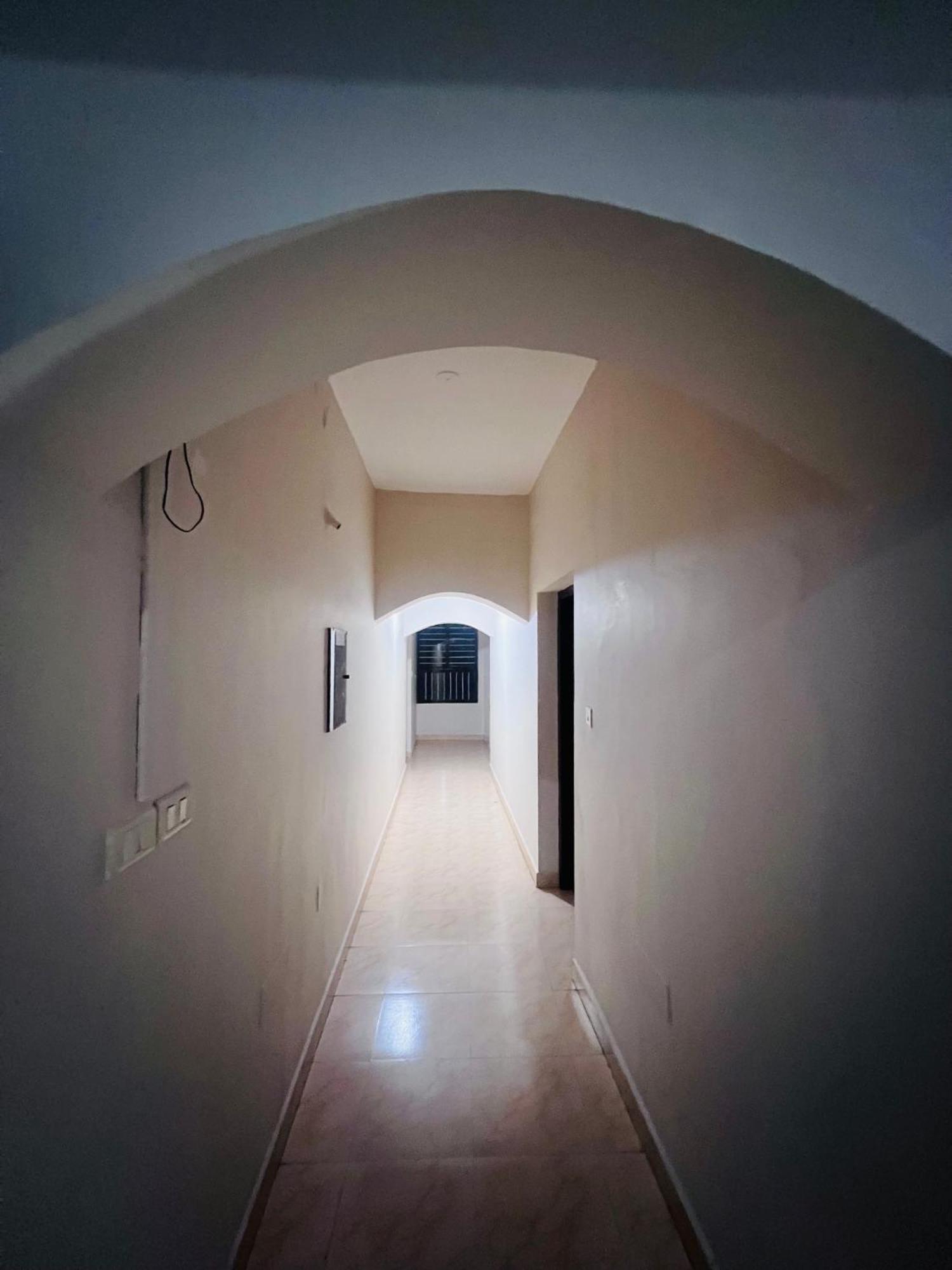 Hotel Sunday - Townhouse Club Airport Trivandrum Thiruvananthapuram Ngoại thất bức ảnh